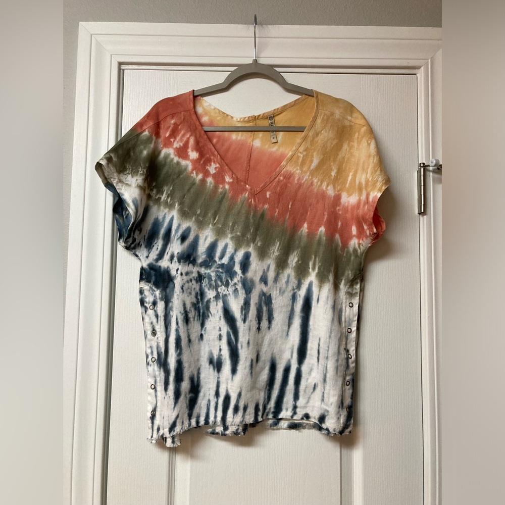 XCVI Linen and Cotton Tie Dye Top